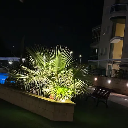 Naranja Grau Apartment *
