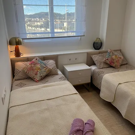 Apartment Naranja Grau