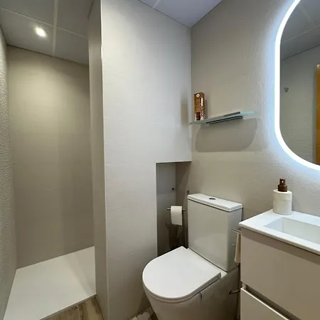 Naranja Grau Apartment