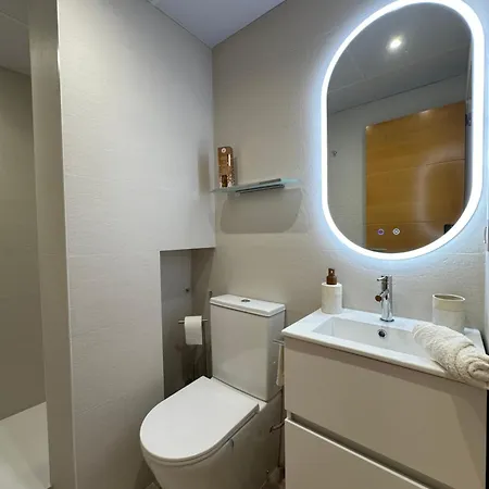 Apartment Naranja Grau *