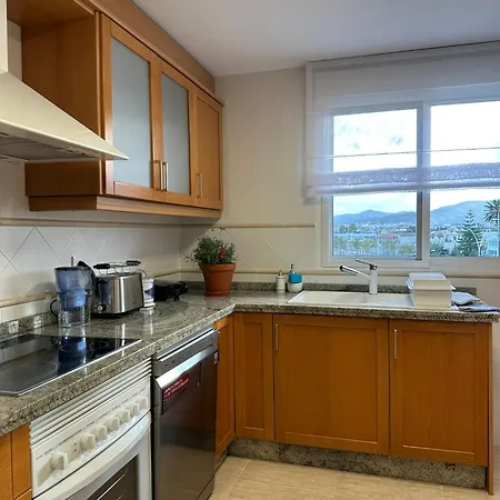 Apartment Naranja Grau